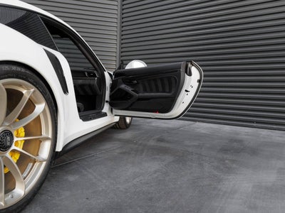 2018 Porsche 911 911 GT2 RS