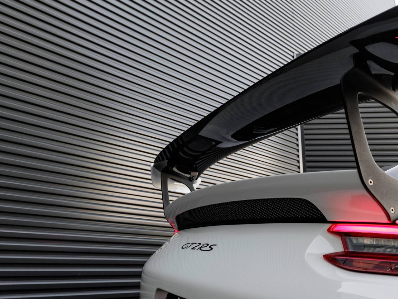 2018 Porsche 911 911 GT2 RS