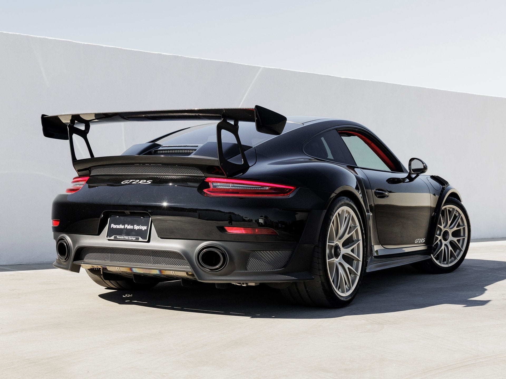 2018 Porsche 911 911 GT2 RS