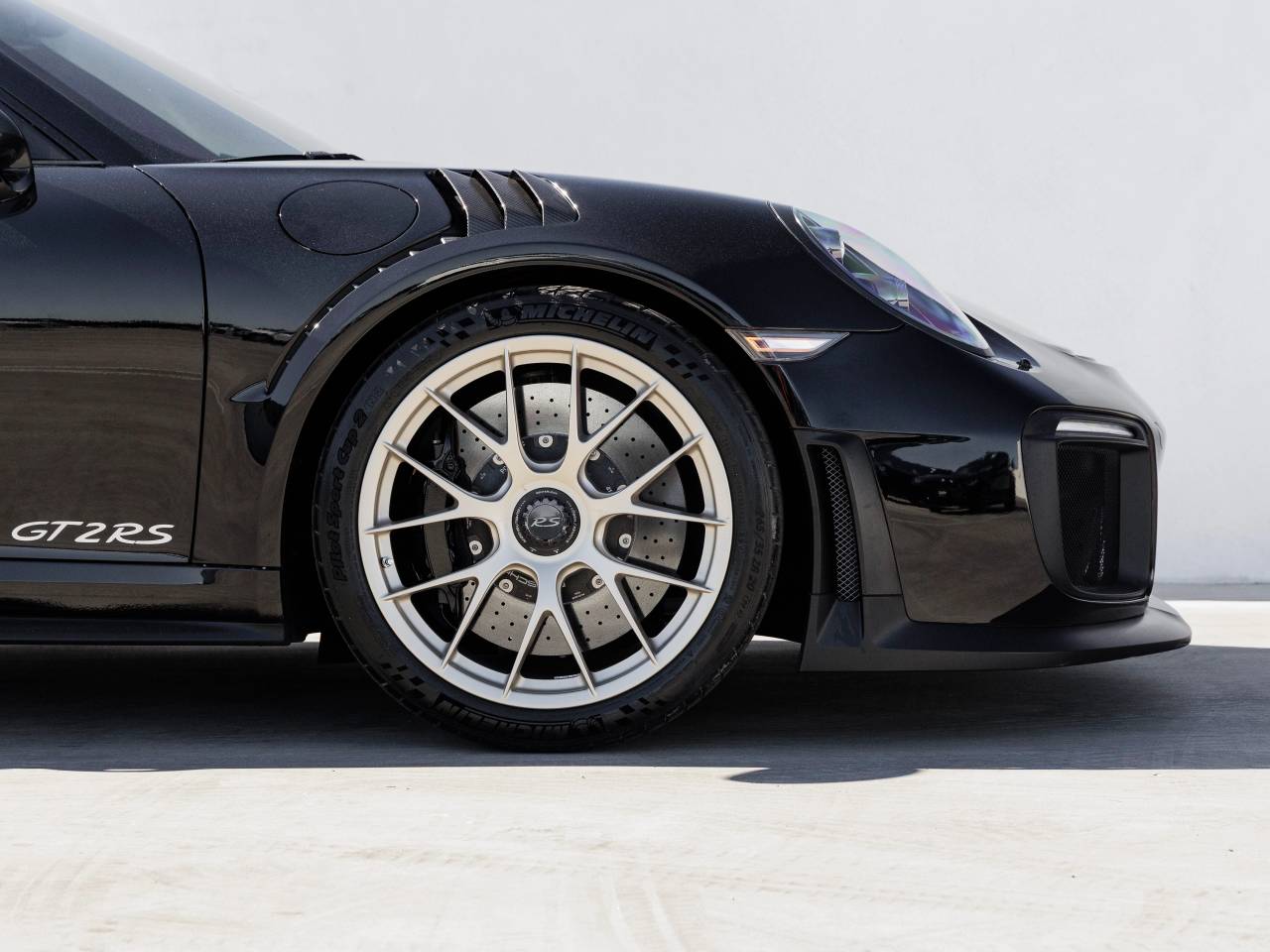 2018 Porsche 911 911 GT2 RS