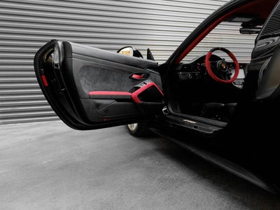 2018 Porsche 911 911 GT2 RS