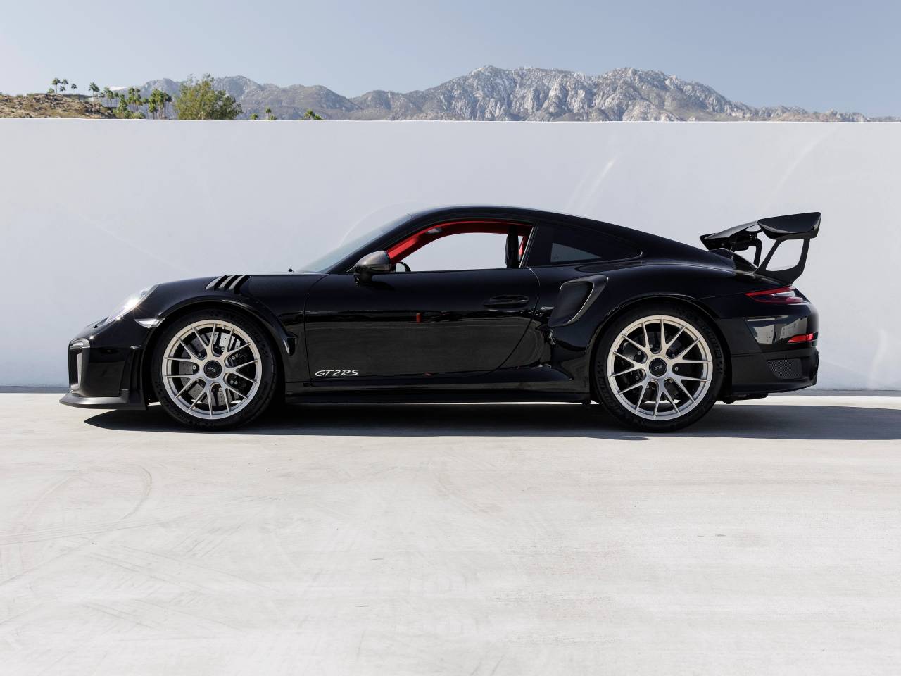 2018 Porsche 911 911 GT2 RS