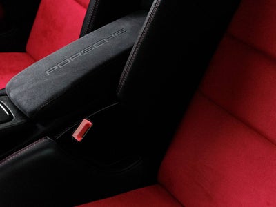 2018 Porsche 911 911 GT2 RS