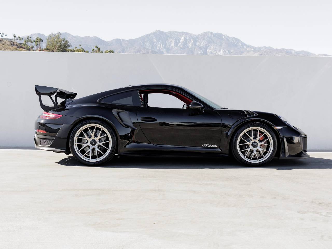 2018 Porsche 911 911 GT2 RS