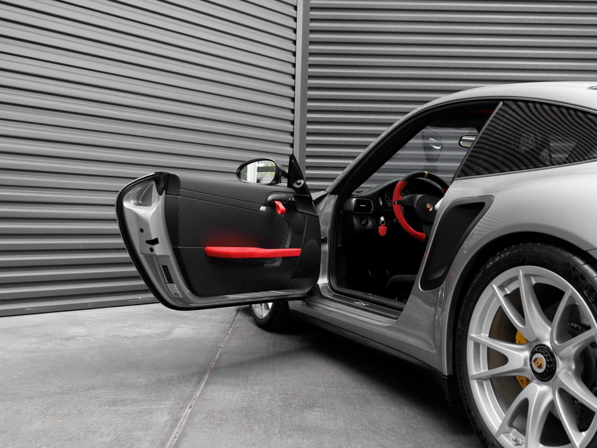 2011 Porsche 911 911 GT2 RS