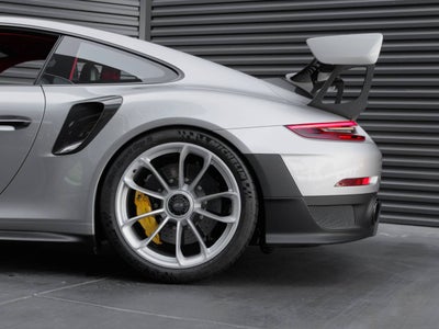 2018 Porsche 911 911 GT2 RS