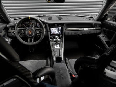 2018 Porsche 911 911 GT2 RS