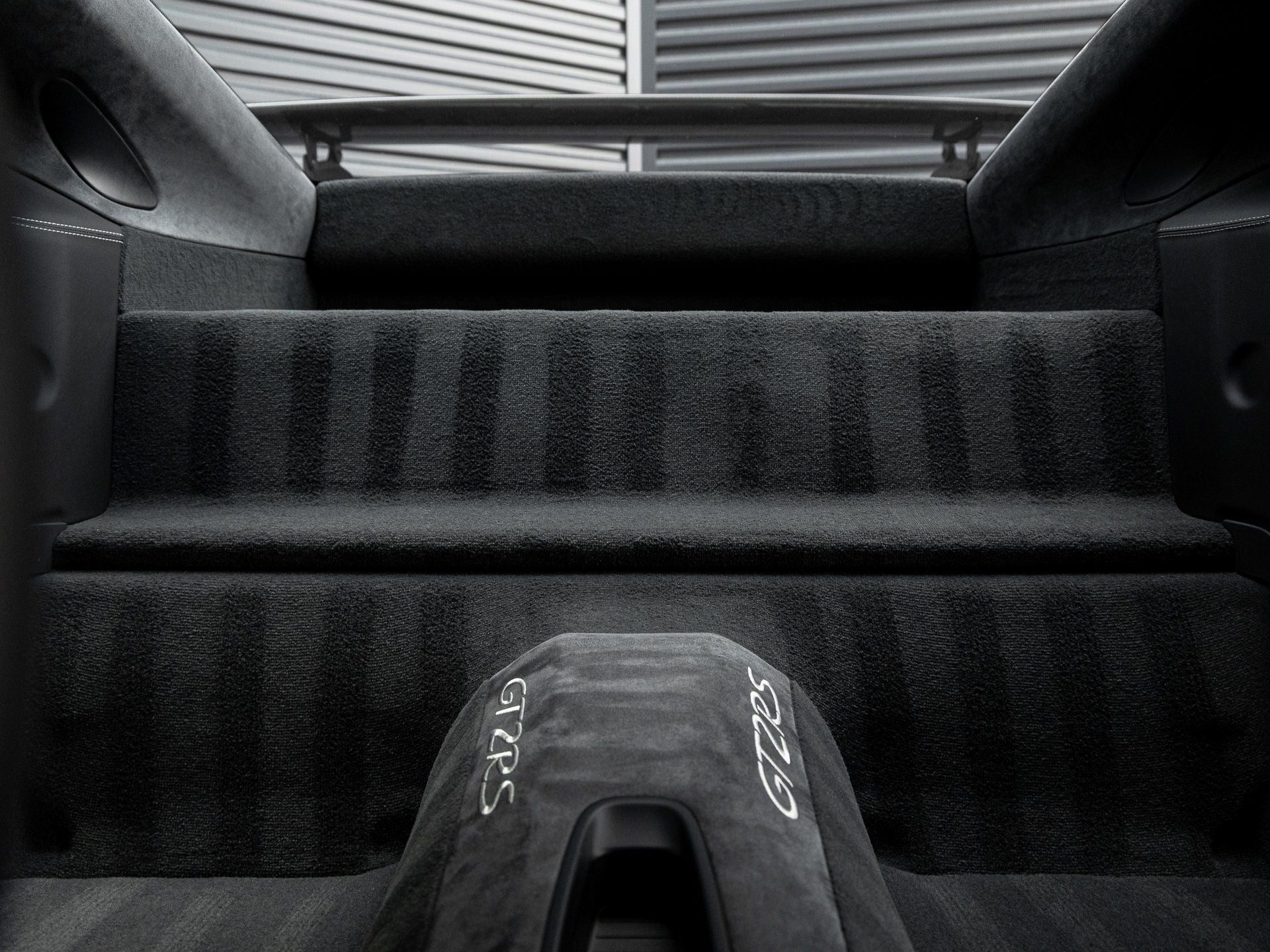 2018 Porsche 911 911 GT2 RS