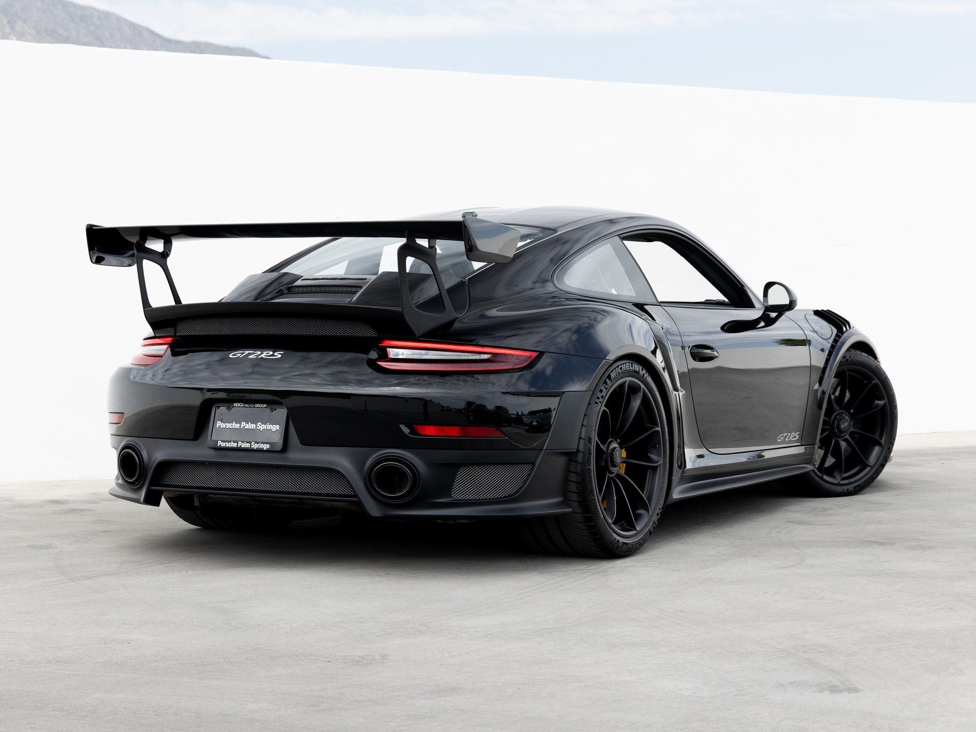 2018 Porsche 911 911 GT2 RS