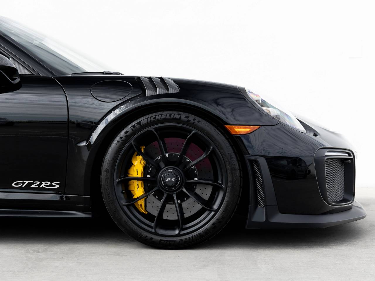 2018 Porsche 911 911 GT2 RS