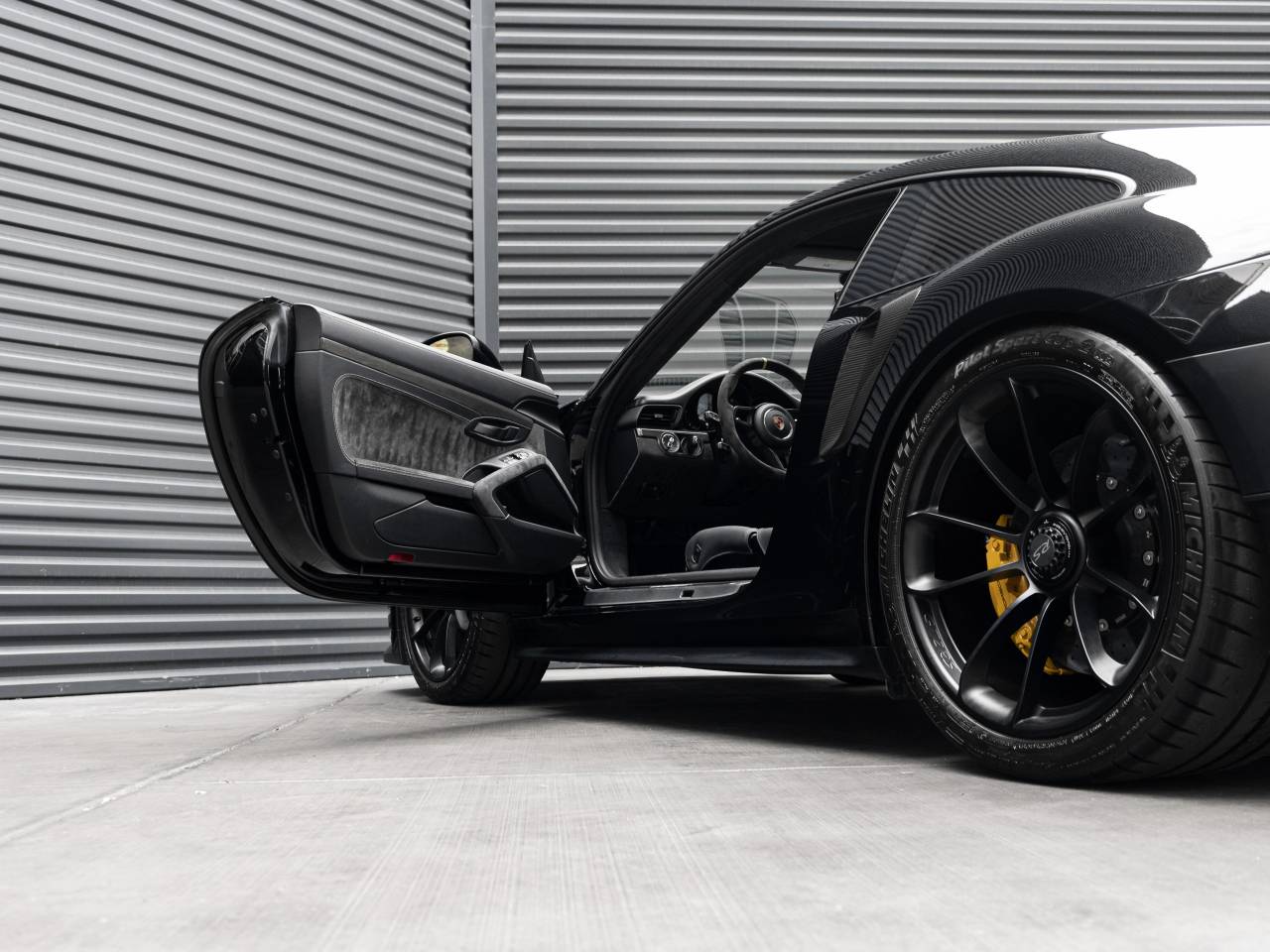 2018 Porsche 911 911 GT2 RS