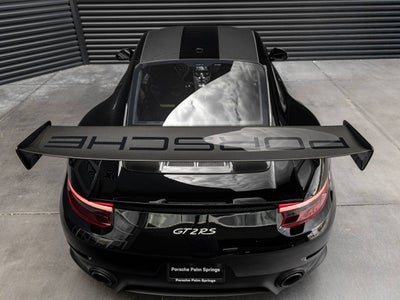 2018 Porsche 911 911 GT2 RS