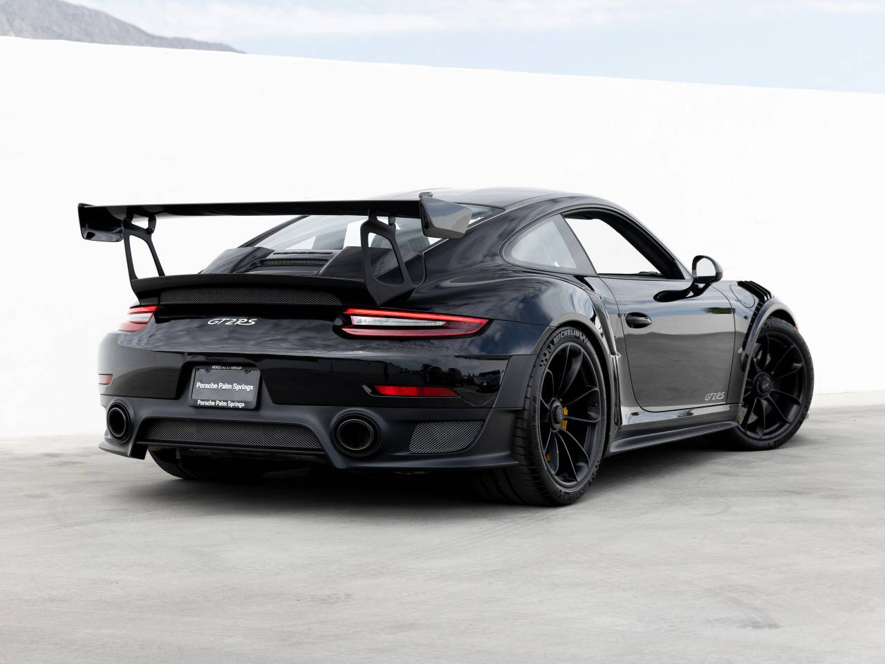 2018 Porsche 911 911 GT2 RS