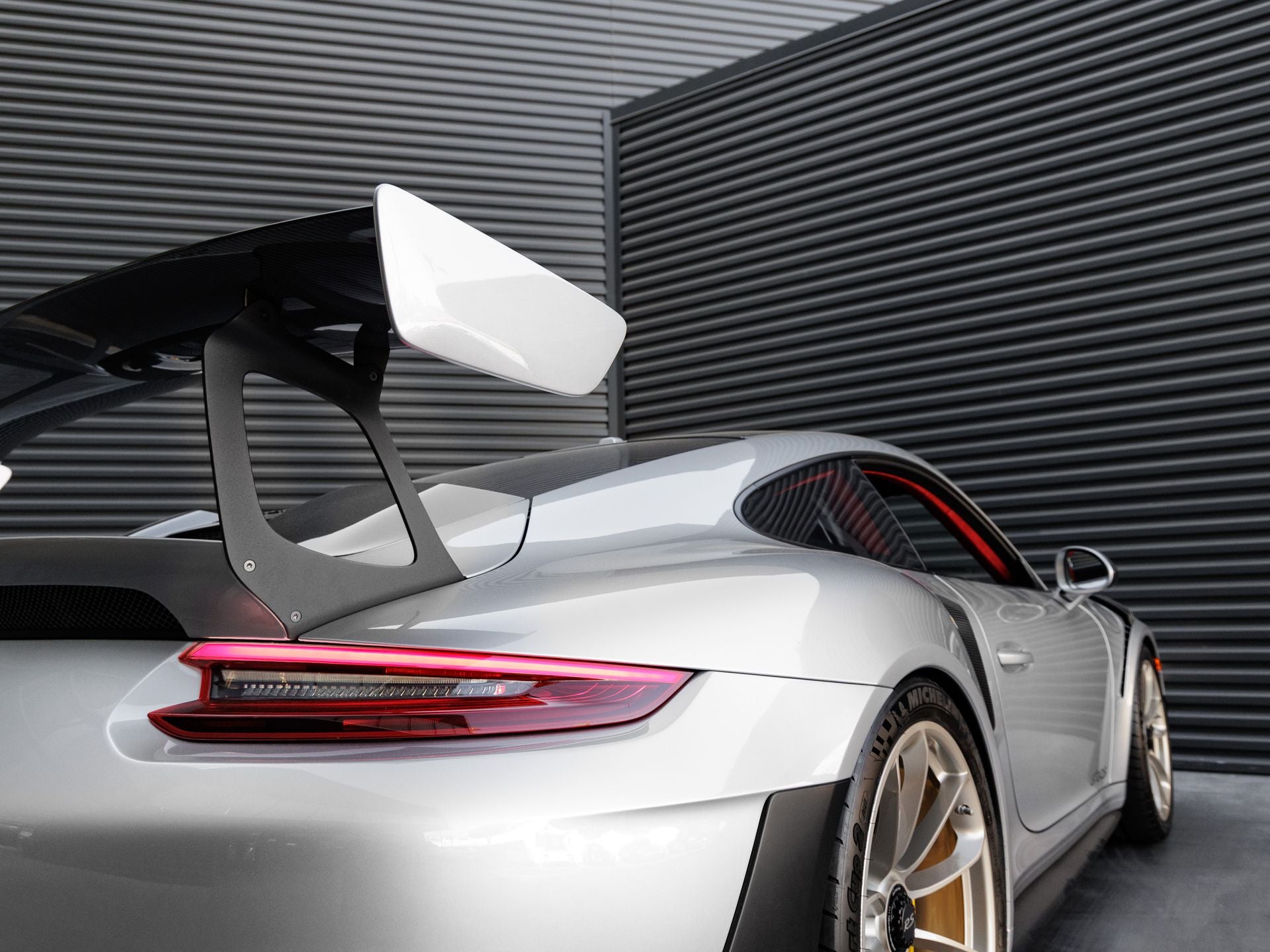 2019 Porsche 911 911 GT2 RS