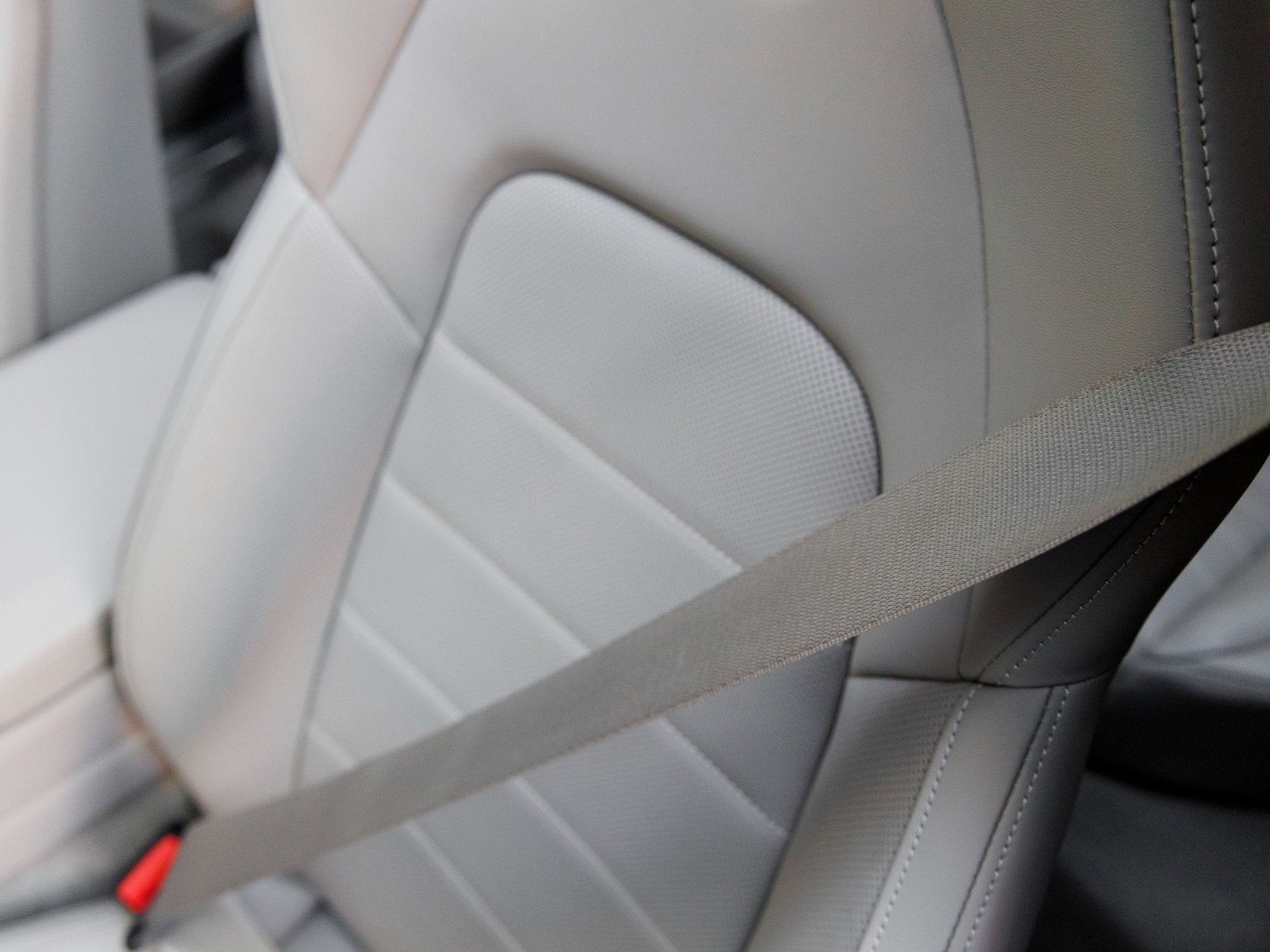 2026 Porsche Panamera E-Hybrid 4