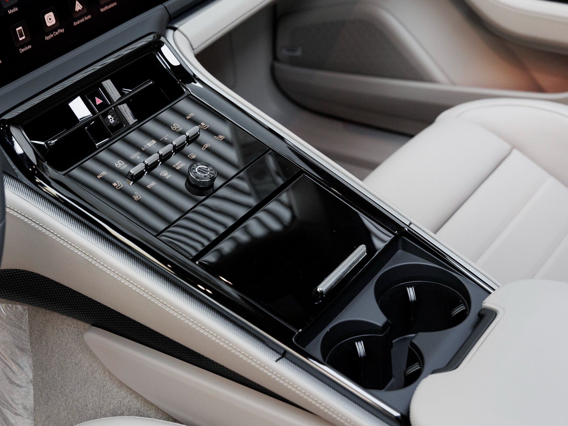 2026 Porsche Panamera E-Hybrid 4