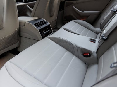 2026 Porsche Panamera E-Hybrid 4