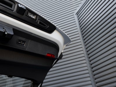 2026 Porsche Panamera E-Hybrid 4