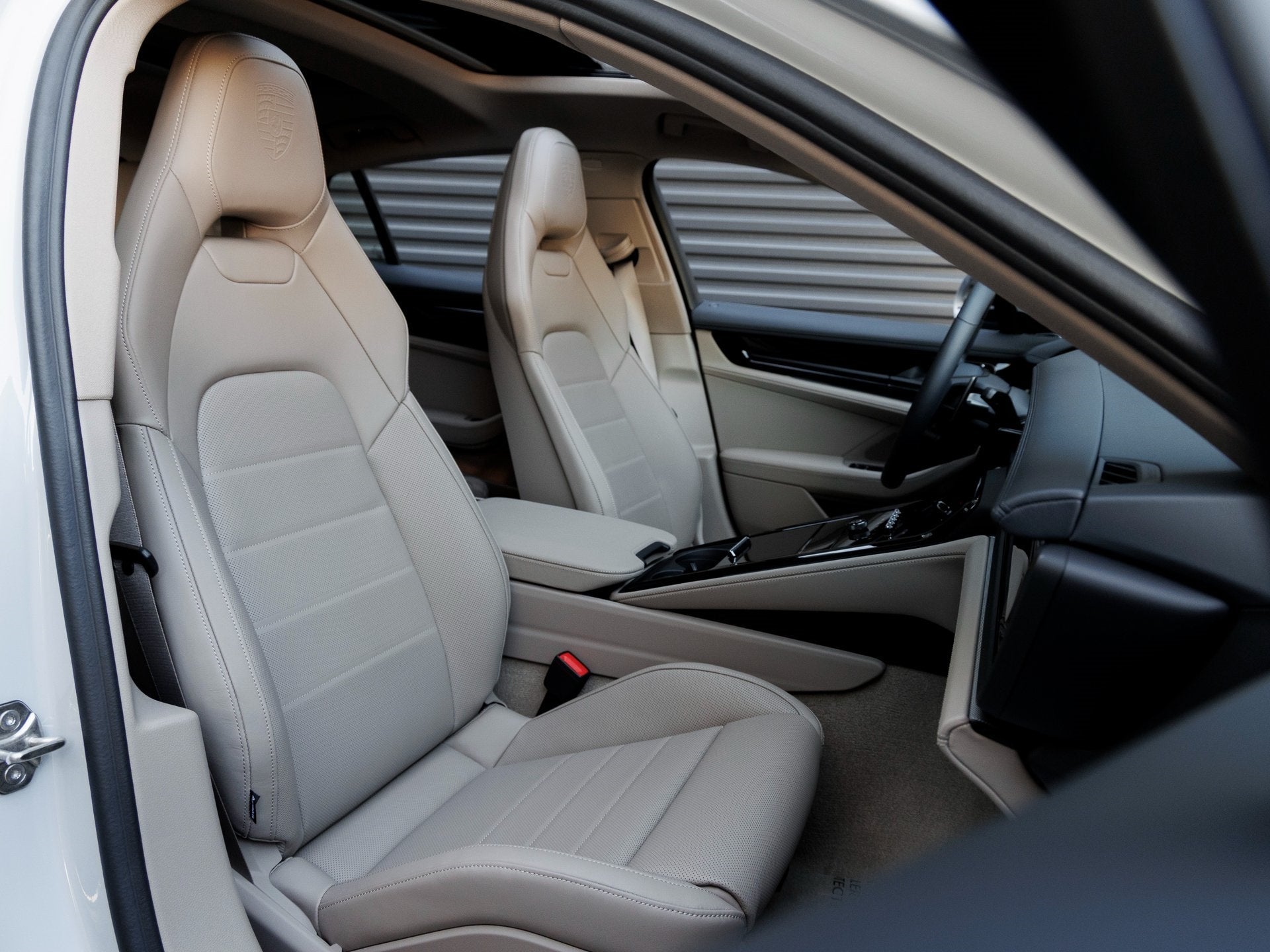 2026 Porsche Panamera E-Hybrid 4