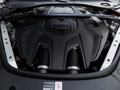 2026 Porsche Panamera E-Hybrid 4