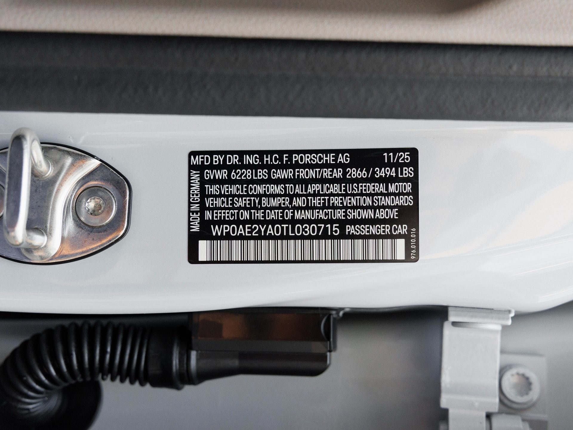 2026 Porsche Panamera E-Hybrid 4