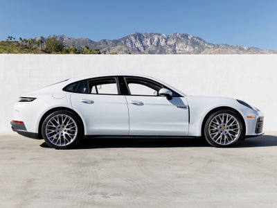 2026 Porsche Panamera E-Hybrid 4