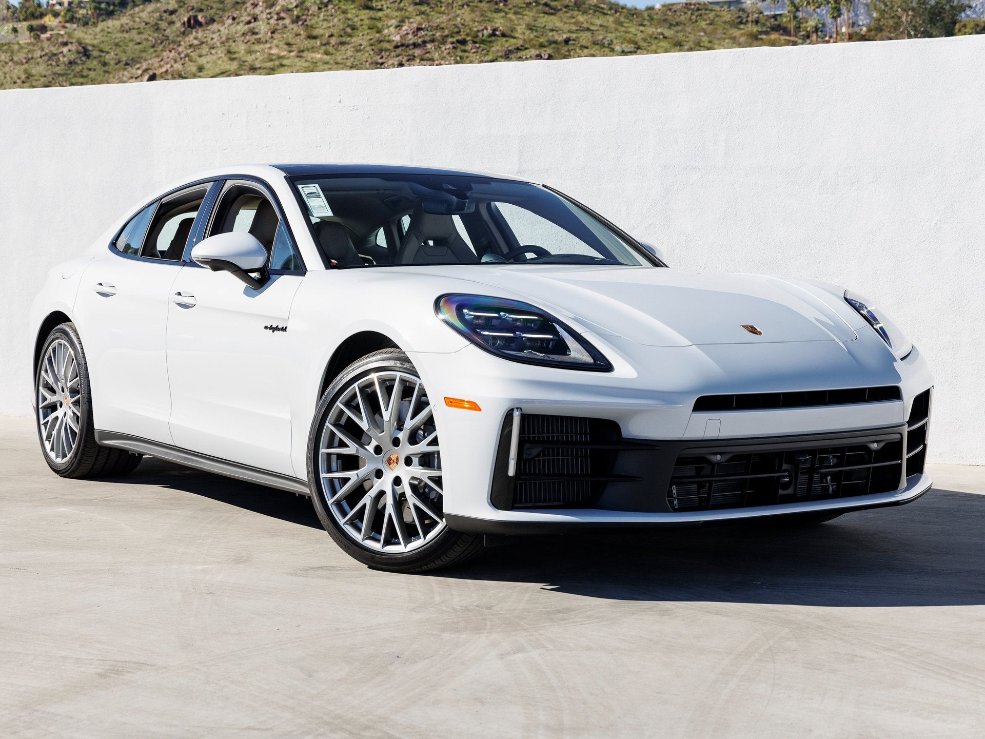 2026 Porsche Panamera E-Hybrid 4