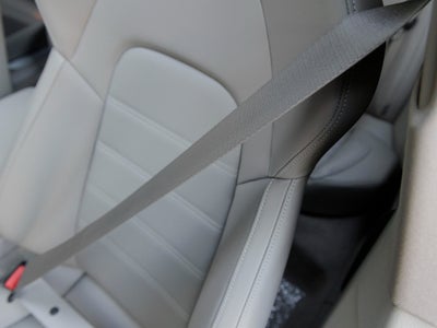 2026 Porsche Panamera Panamera 4 E-Hybrid