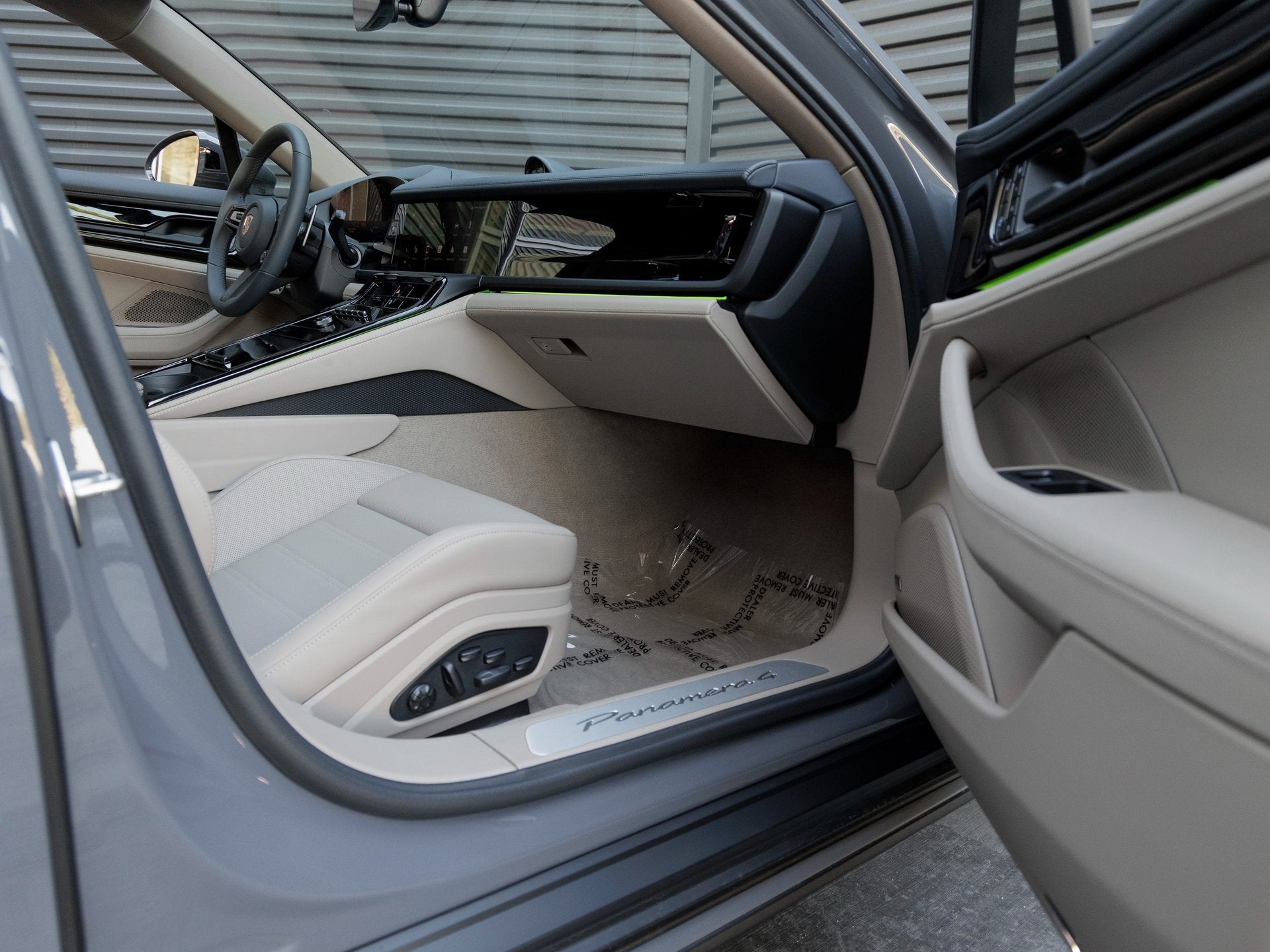 2026 Porsche Panamera Panamera 4 E-Hybrid