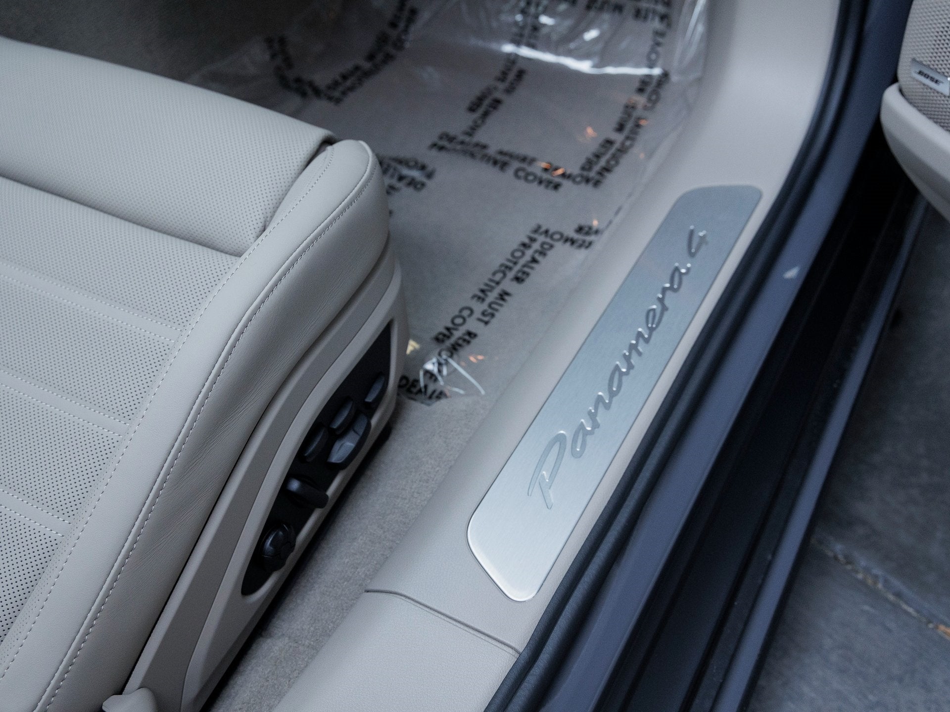 2026 Porsche Panamera Panamera 4 E-Hybrid