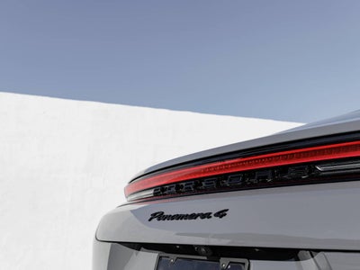 2026 Porsche Panamera Panamera 4 E-Hybrid