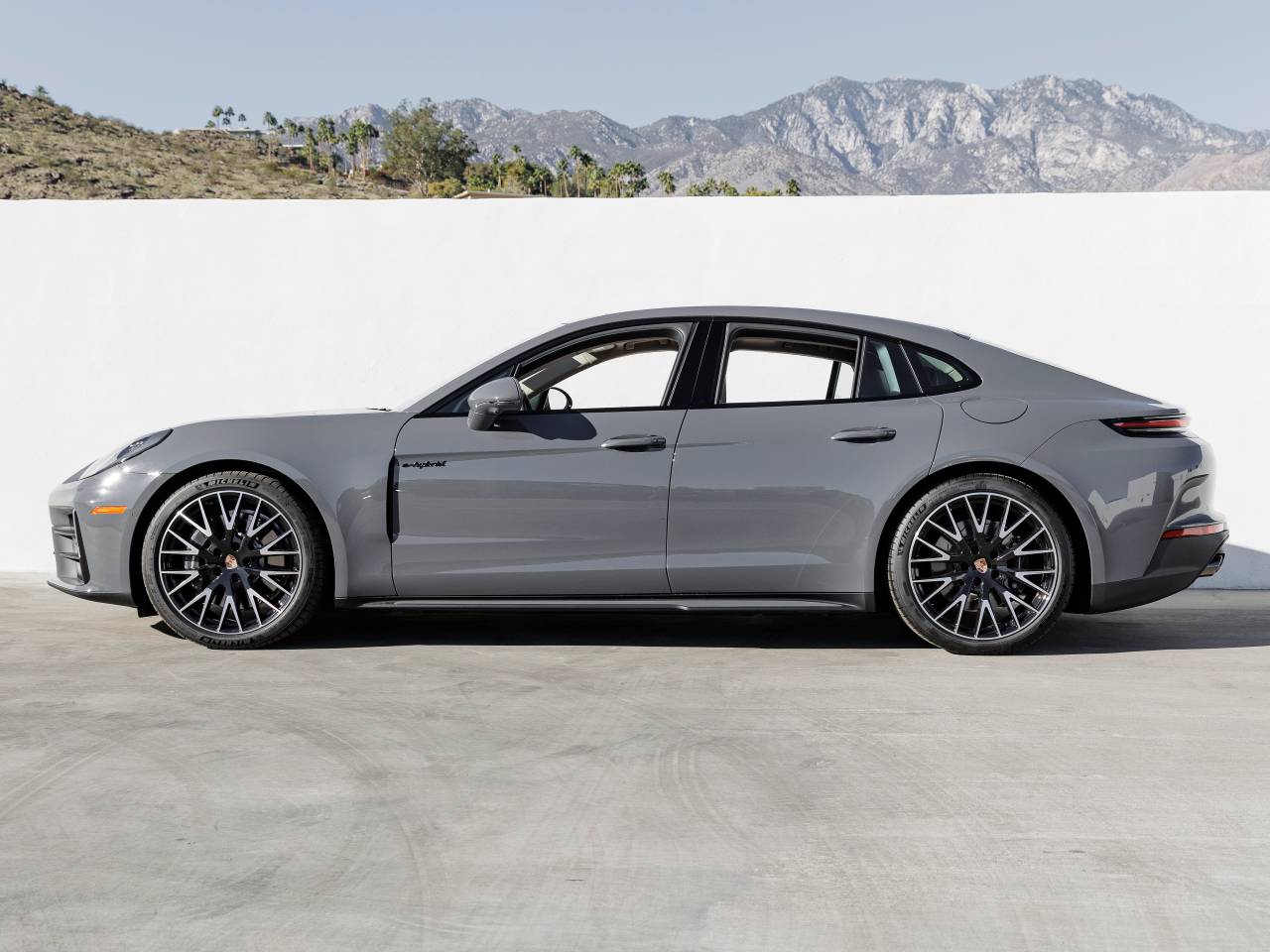 2026 Porsche Panamera Panamera 4 E-Hybrid
