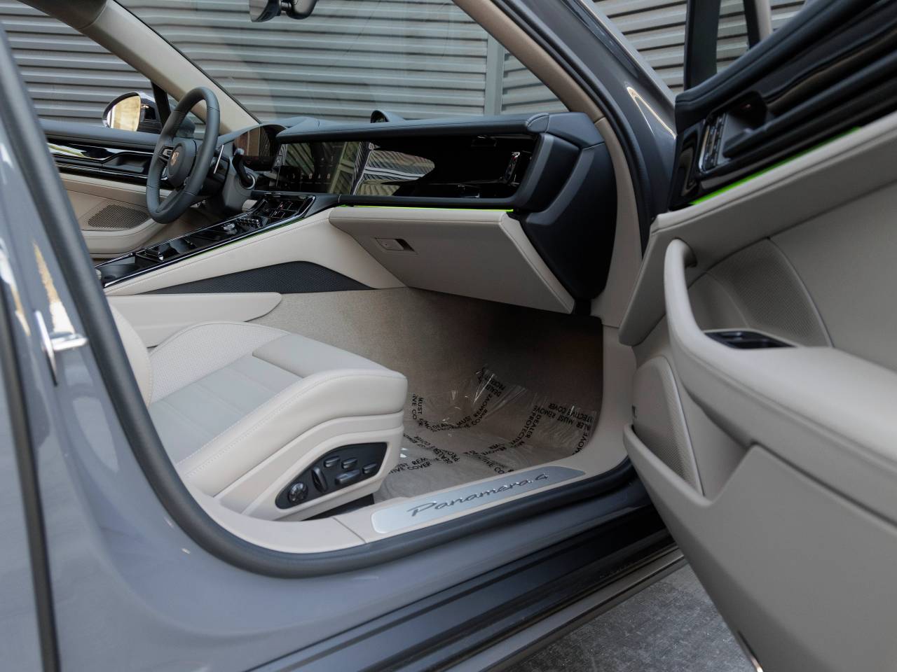 2026 Porsche Panamera Panamera 4 E-Hybrid