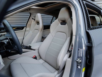 2026 Porsche Panamera Panamera 4 E-Hybrid