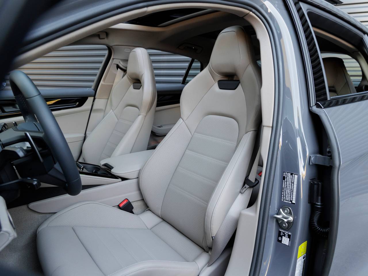 2026 Porsche Panamera Panamera 4 E-Hybrid