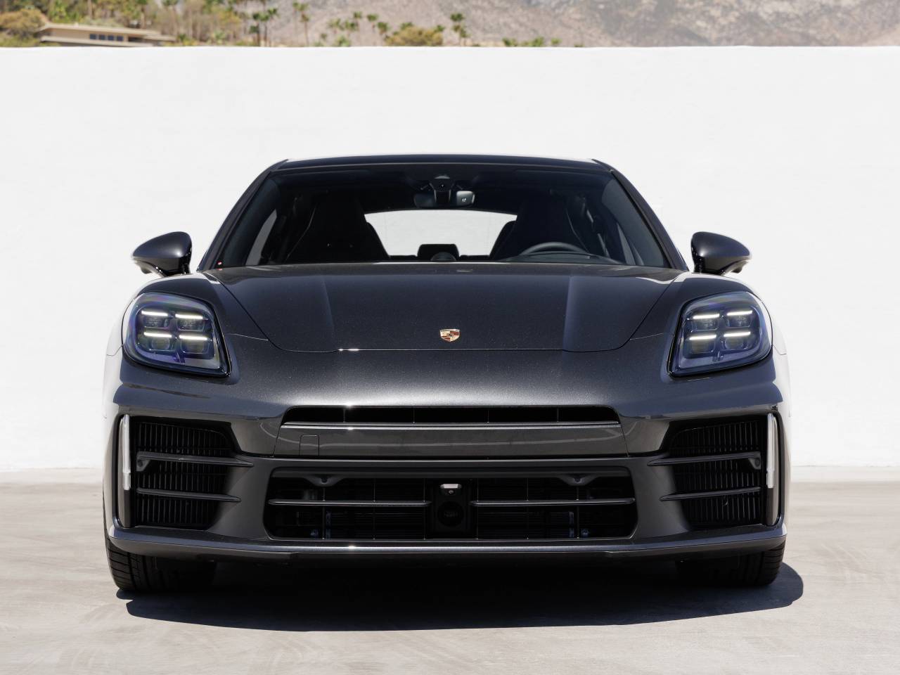2025 Porsche Panamera 4 E-Hybrid