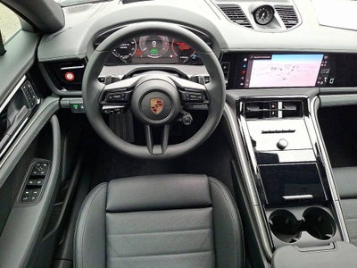 2025 Porsche Panamera 4 E-Hybrid