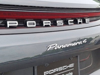 2025 Porsche Panamera 4 E-Hybrid