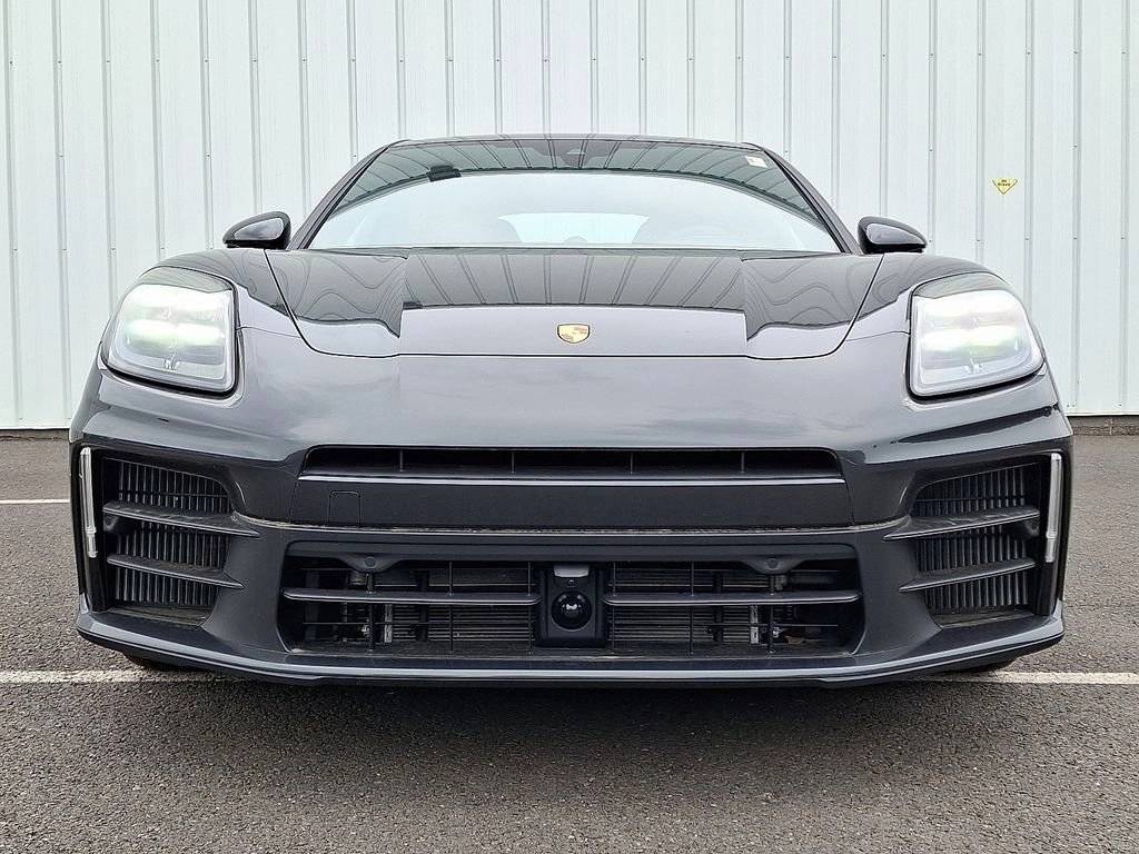 2025 Porsche Panamera 4 E-Hybrid