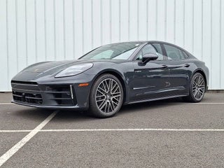 2025 Porsche Panamera 4 E-Hybrid