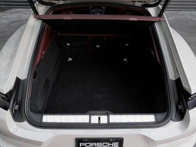 2026 Porsche Panamera Panamera 4 E-Hybrid