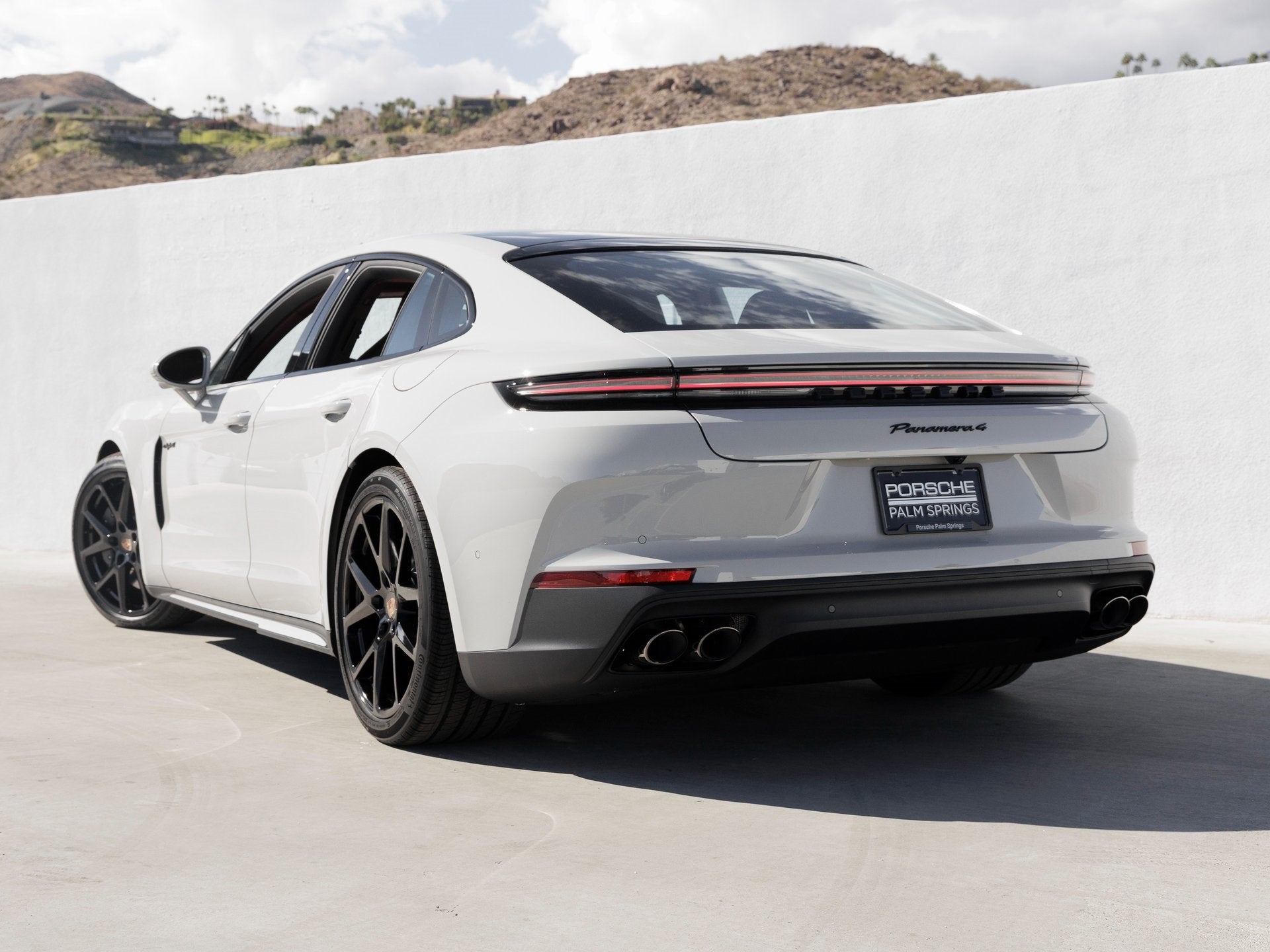 2026 Porsche Panamera Panamera 4 E-Hybrid
