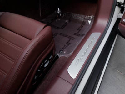 2026 Porsche Panamera Panamera 4 E-Hybrid