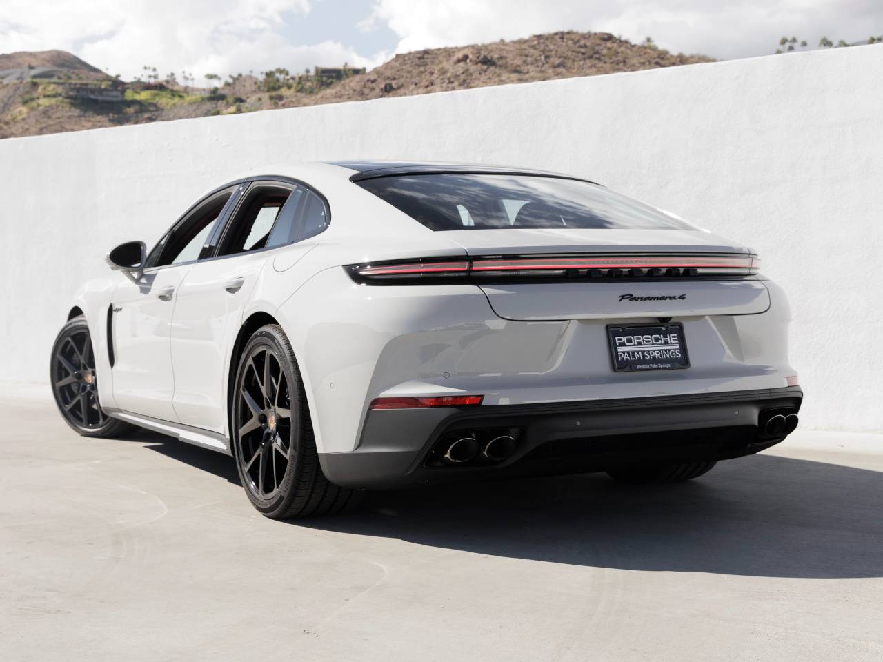 2026 Porsche Panamera Panamera 4 E-Hybrid