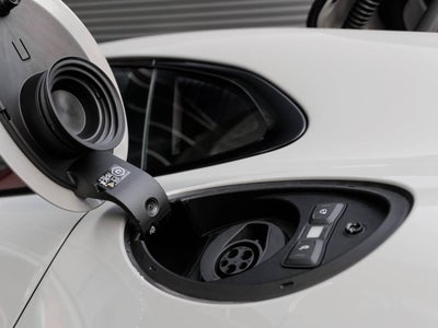 2026 Porsche Panamera Panamera 4 E-Hybrid