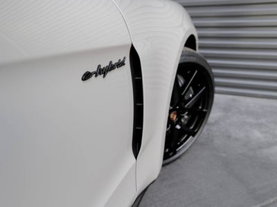 2026 Porsche Panamera Panamera 4 E-Hybrid