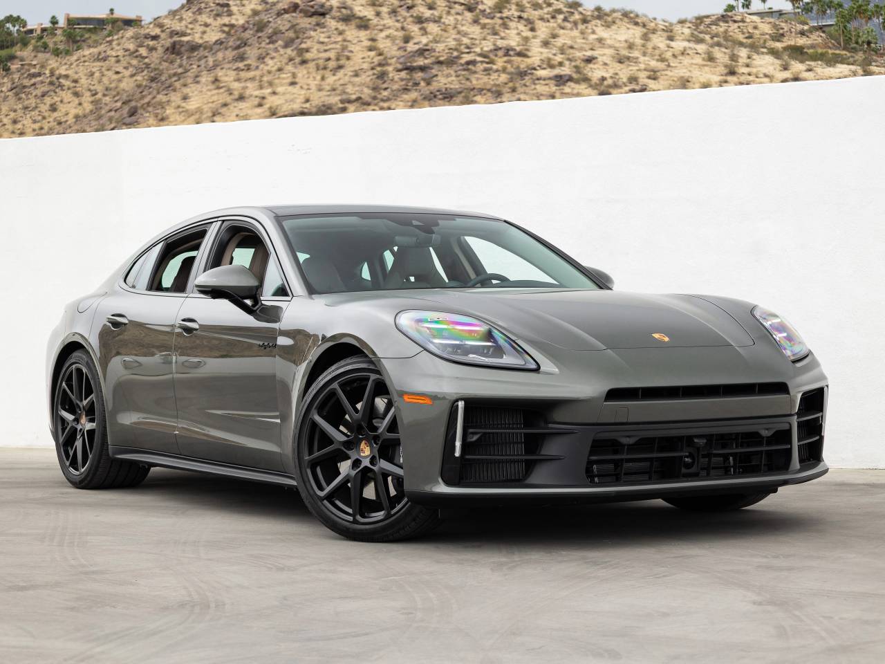 2025 Porsche Panamera Panamera 4 E-Hybrid