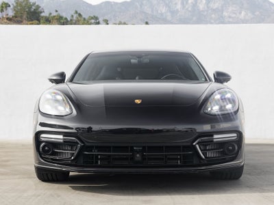 2022 Porsche Panamera Panamera Turbo S (MY22)