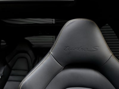 2022 Porsche Panamera Panamera Turbo S (MY22)