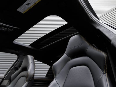 2022 Porsche Panamera Panamera Turbo S (MY22)